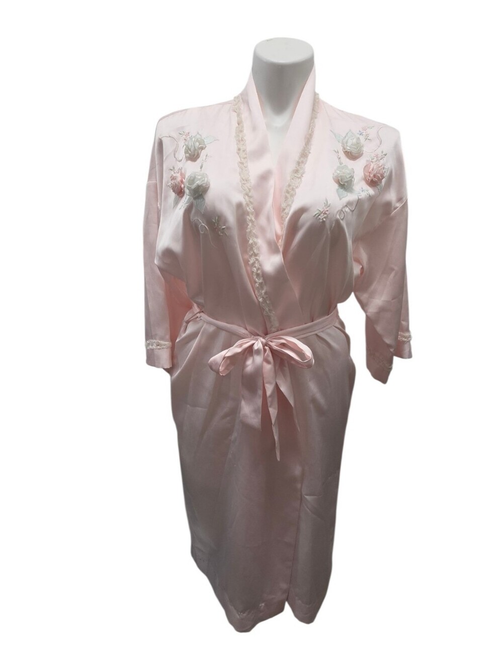 Vintage Sarah Beth Size Medium Classic Pink Satin Robe with Floral Embroidery